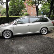 Toyota avensis 2.0 stw Solgt