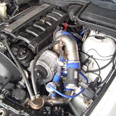 BMW E39 523i/kompressor Solgt