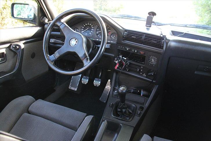 BMW E30 325i Touring (Solgt) - Fedt anlæg. billede 12