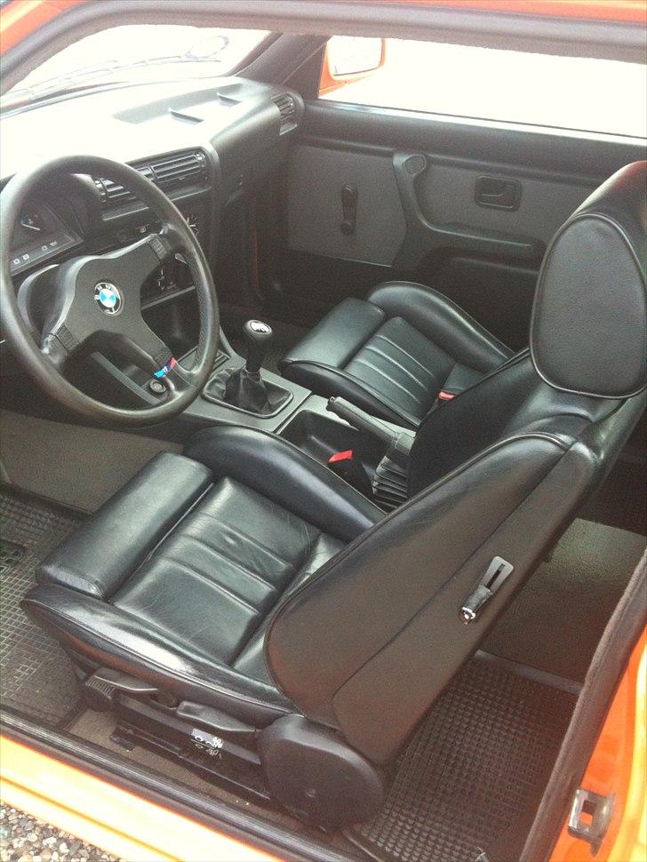 BMW E30 / 318IS / Classico billede 12