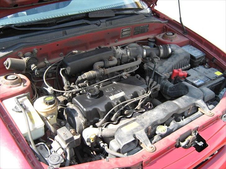 Hyundai accent 1,5 solgt billede 9