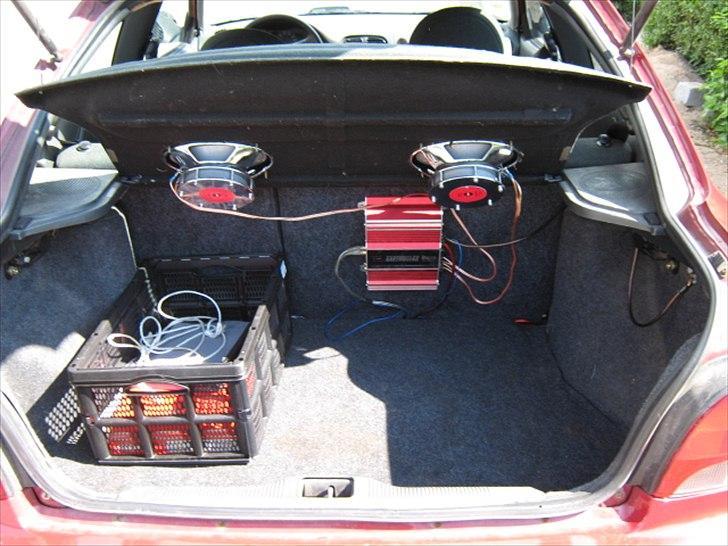 Hyundai accent 1,5 solgt billede 10