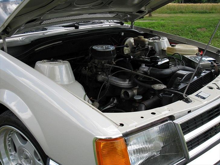 Opel Commodore C 2,5  billede 10