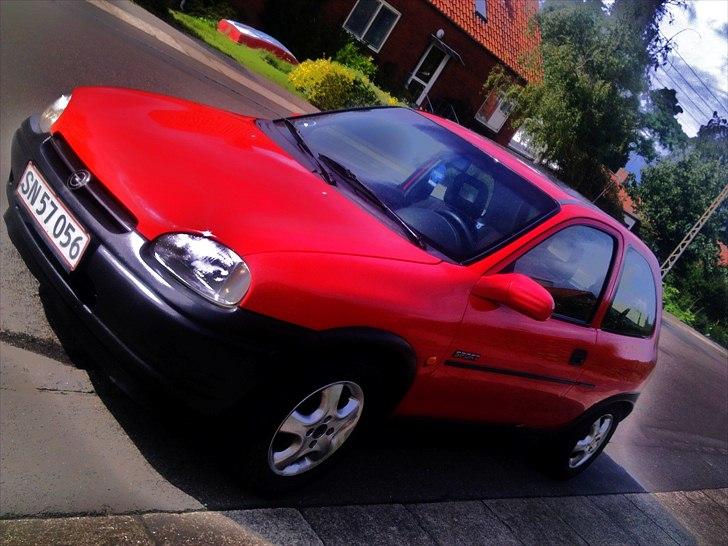 Opel Corsa B Sport TOTAL SKAD  billede 4