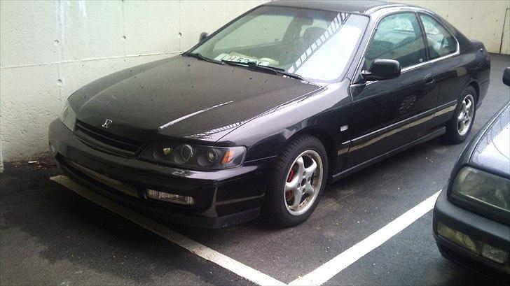 Honda accord coupe billede 2