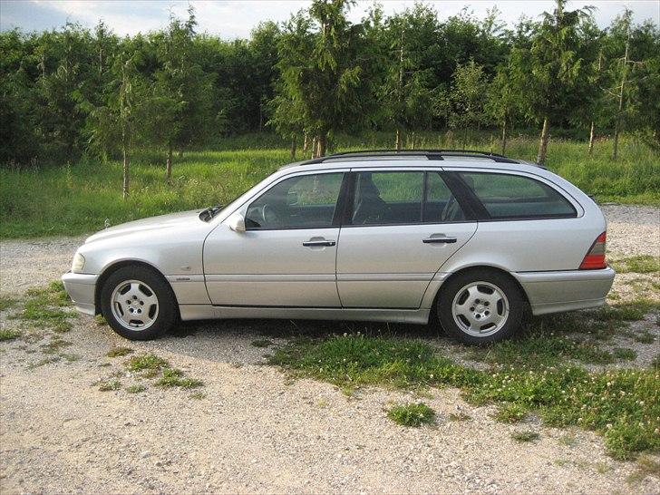 Mercedes Benz C 250 TD **SOLGT**  billede 3