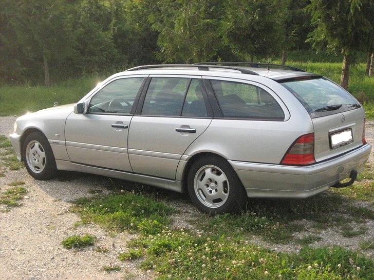 Mercedes Benz C 250 TD **SOLGT**  billede 4