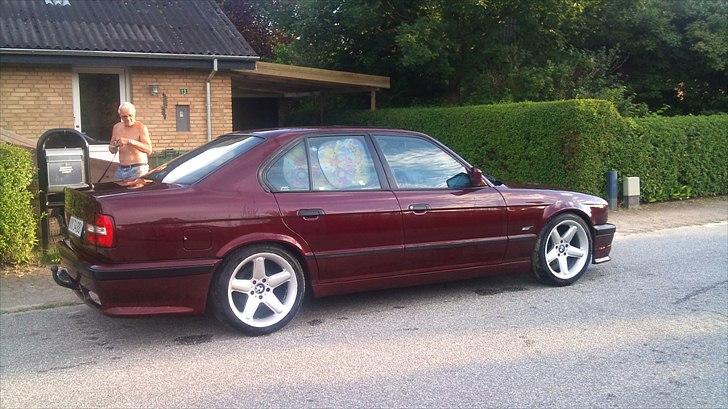 BMW 520i BYTTET billede 2