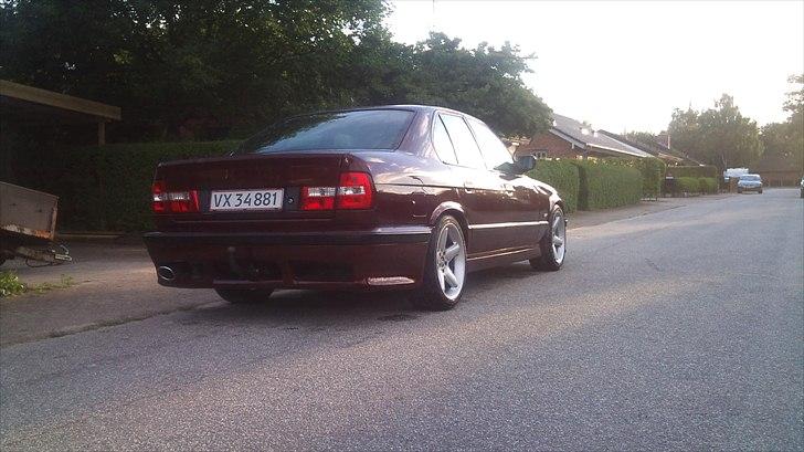 BMW 520i BYTTET billede 5