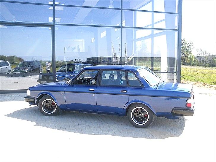 Volvo 240 GL 2,3 Solgt billede 7