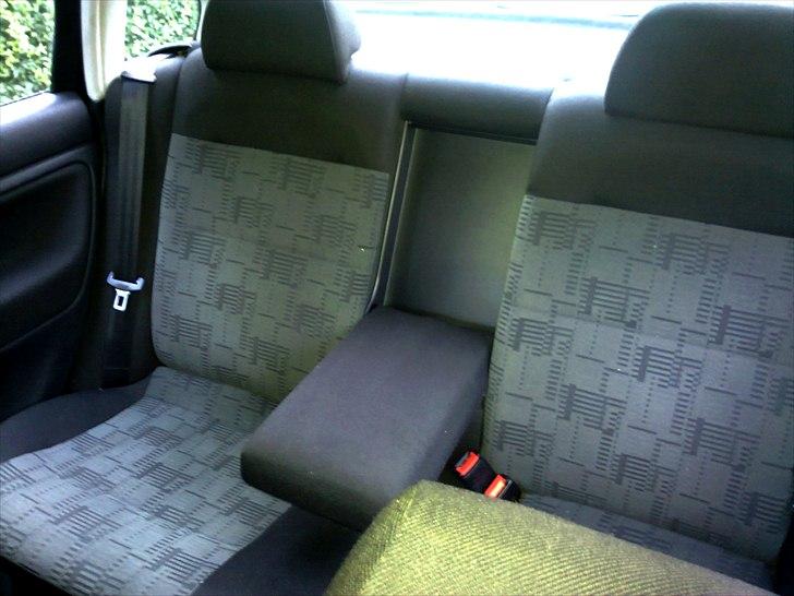 VW Passat 1.8  3B Solgt billede 12