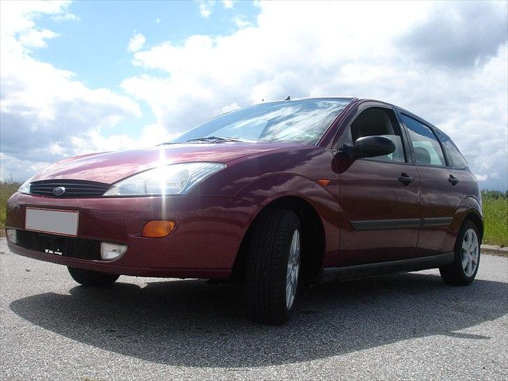 Ford Focus 1,6 hatch {Solgt billede 1