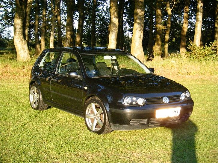 VW Golf 4 TIL SALG billede 2