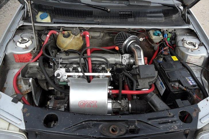 Peugeot 205 GTI 1.9 (solgt) billede 19