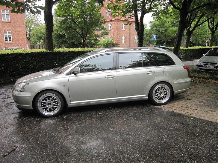 Toyota avensis 2.0 stw Solgt billede 1