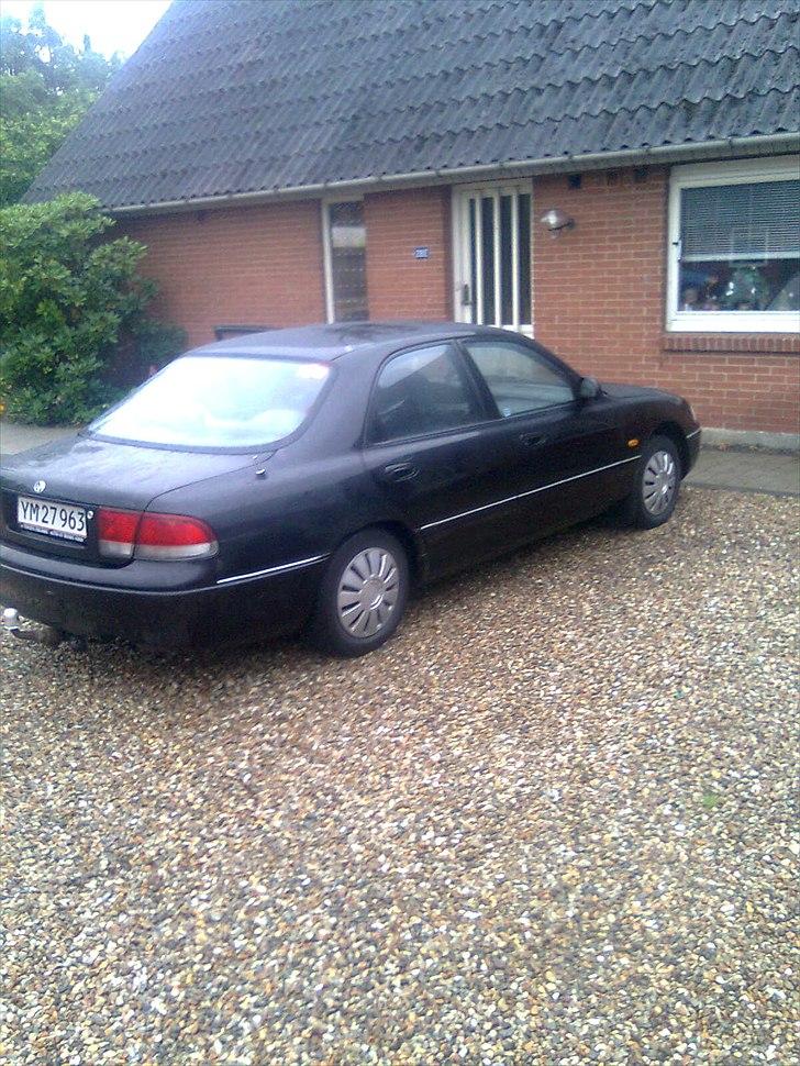 Mazda 626 ge 1,8i sedan billede 4