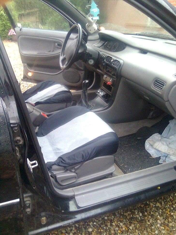 Mazda 626 ge 1,8i sedan billede 7