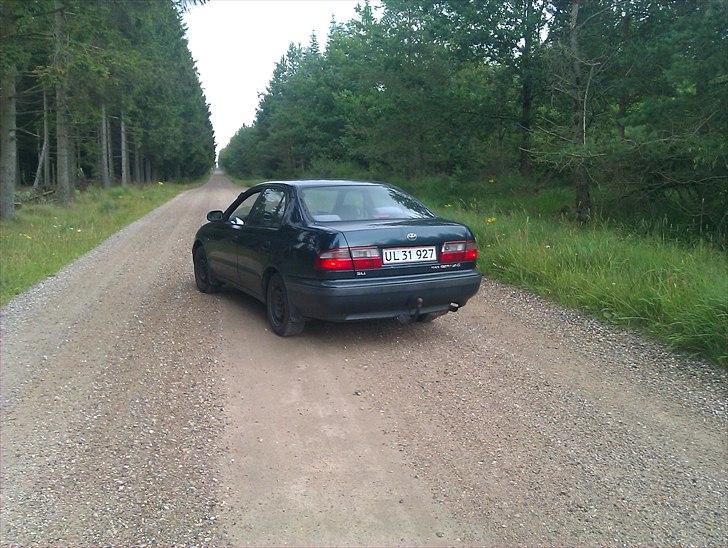 Toyota carina e "solgt" billede 2