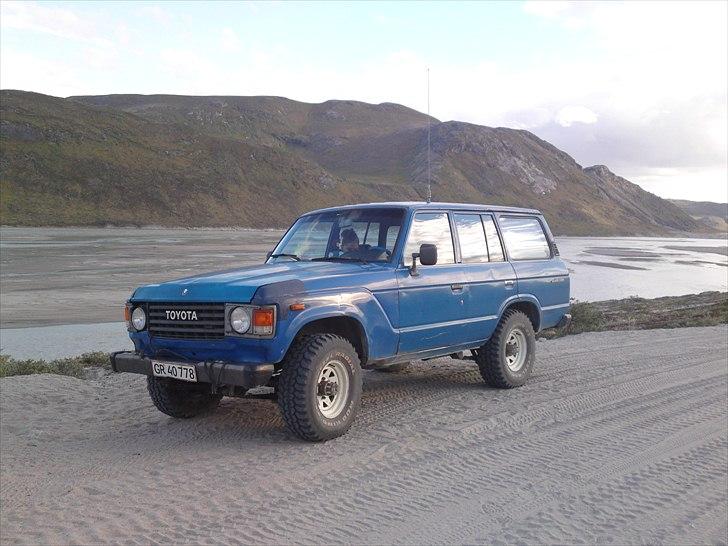 Toyota landcruiser hj 60 billede 1