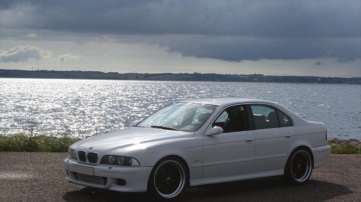 BMW E39 523i/kompressor Solgt billede 4