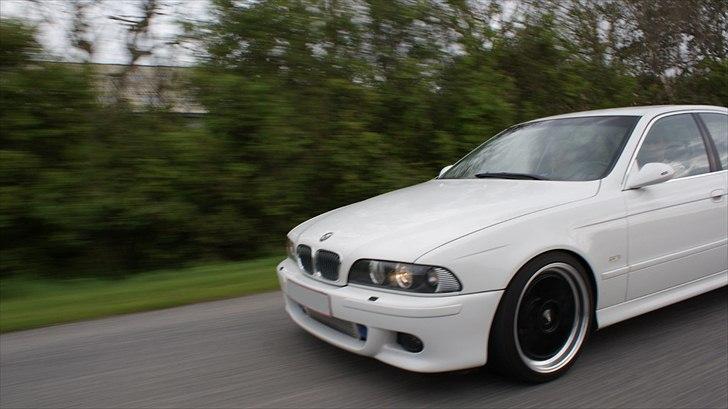 BMW E39 523i/kompressor Solgt billede 8