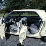 Cadillac Sedan De Ville