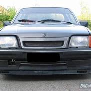 Opel ascona c