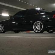 BMW 318is