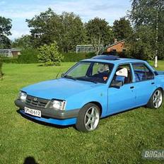 Opel Ascona