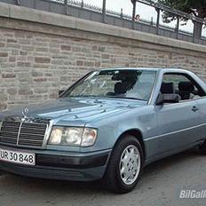 Mercedes Benz 230 ce
