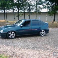 Opel Kadett GSI TURBO