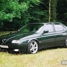 Alfa Romeo 164