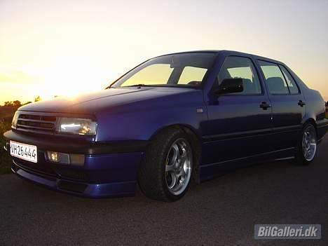 VW Vento "solgt" billede 4