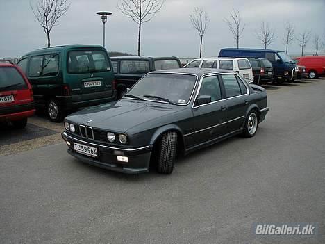 BMW 325i E30 billede 2