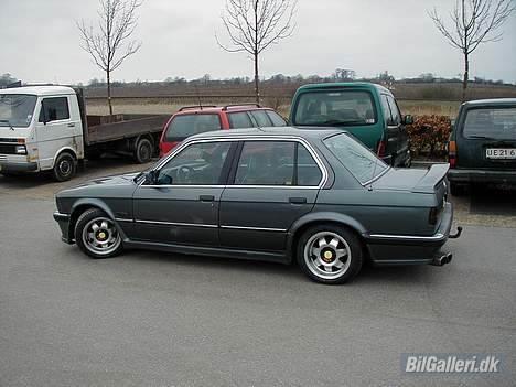 BMW 325i E30 billede 5