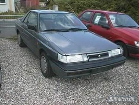 Nissan sunny 1,8 GTI coupe billede 4