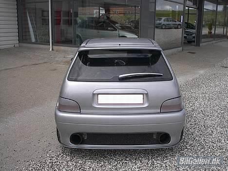 Citroën Saxo Sport Innovation - Gl. billede - har nu skjult udstødning + lukket bagklap billede 5