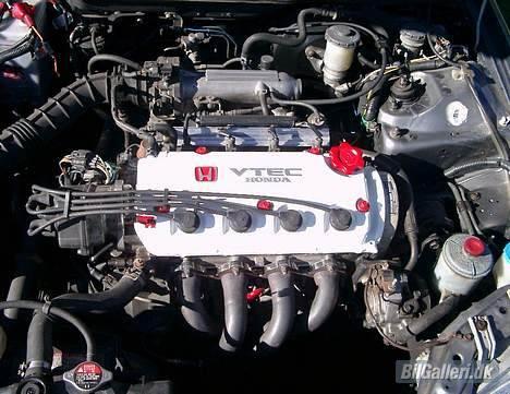 Honda Civic 1.6 Esi billede 4