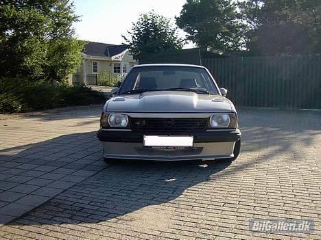 Opel Ascona B Sport billede 1