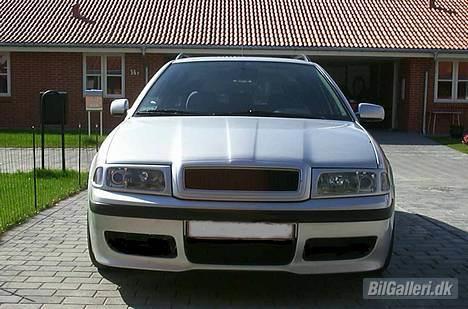 Skoda Octavia  - Clean front. billede 1