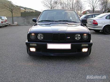 BMW 320i 24v Vanos SOLGT billede 1