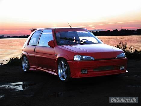 Peugeot 106 - R   billede 1