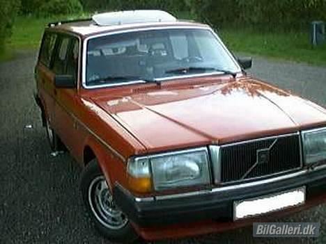 Volvo 245 GL billede 1