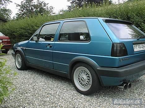 VW Golf GTi 16V (solgt) billede 4