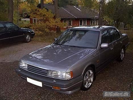 Mazda 929 billede 5