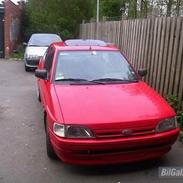 Ford Escort -SOLGT-