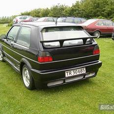 VW Golf 2 1.8i SOLGT!