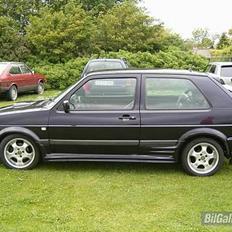 VW Golf 2 1.8i SOLGT!