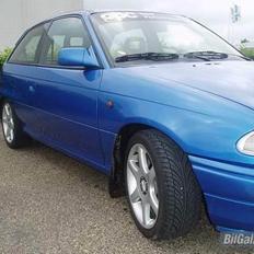 Opel Astra GT
