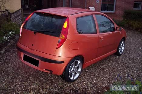 Fiat Punto jtd solgt billede 4